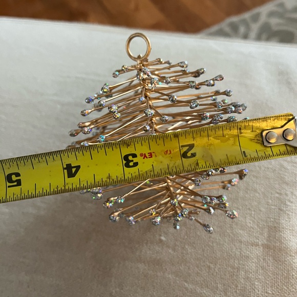 Set of 3 gold pine cones wire pinecone with glittery ends winter decor ornaments - Picture 7 of 8